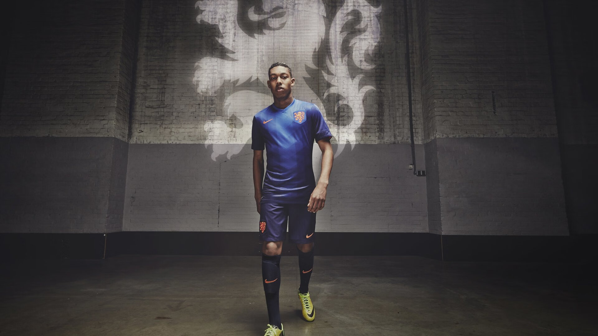 汉堡球员集训备战，期待翻盘战胜对手，汉堡队球迷