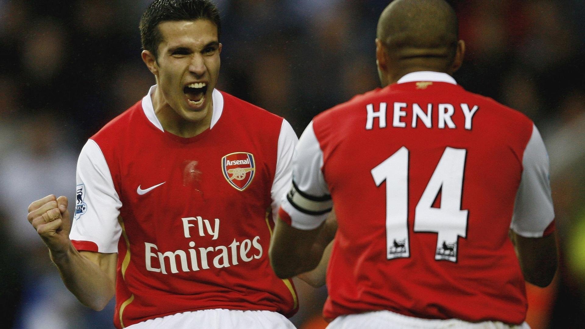 《星际争霸2》WCS与《魔兽争霸3》黄金联赛的经典回顾，星际争霸2历届wcs冠军